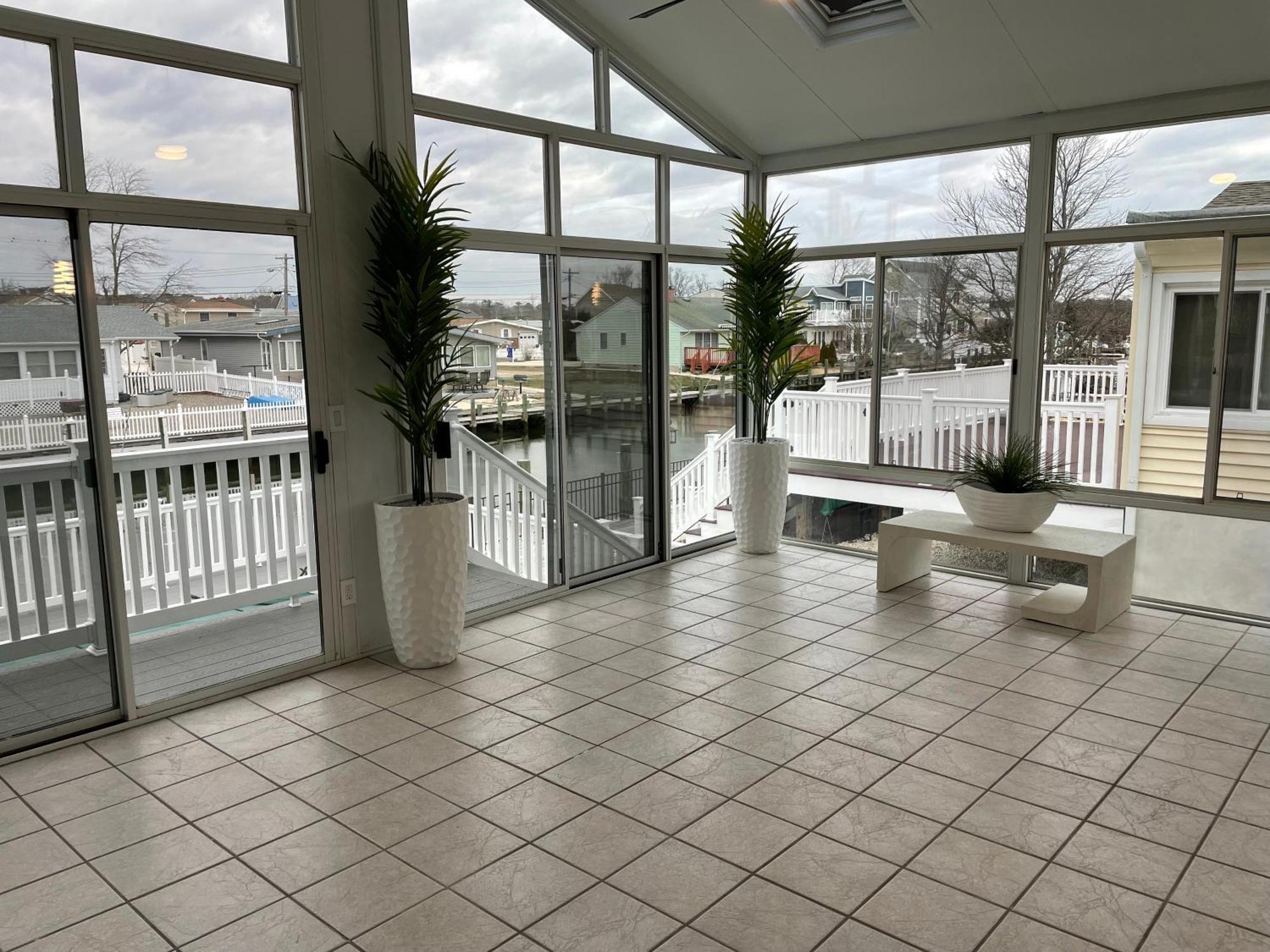 Waterfront Home In Brick With Swimming Pool Access Shore Acres Eksteriør bilde
