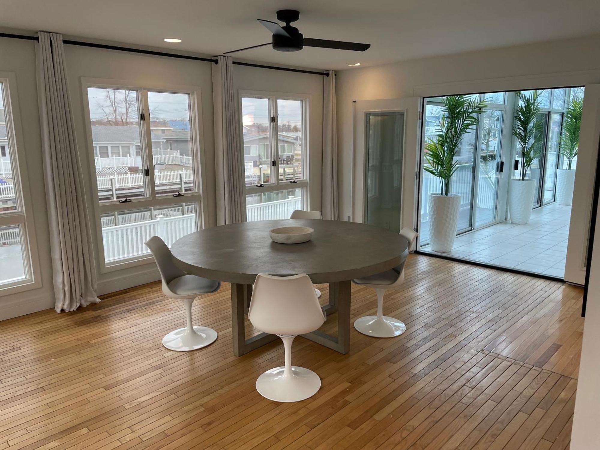 Waterfront Home In Brick With Swimming Pool Access Shore Acres Eksteriør bilde